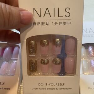 False Nails 24pc‎